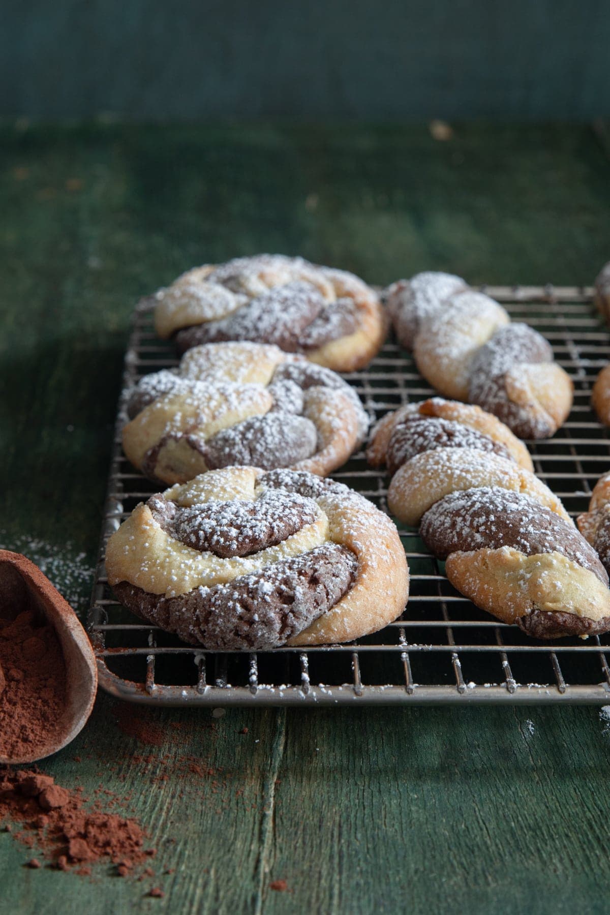 Italian Vanilla and Chocolate Twist Cookies